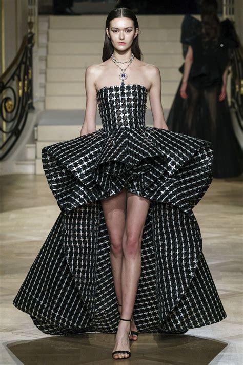 Ashi Studio At Couture Spring 2019 High Fashion Dresses Haute