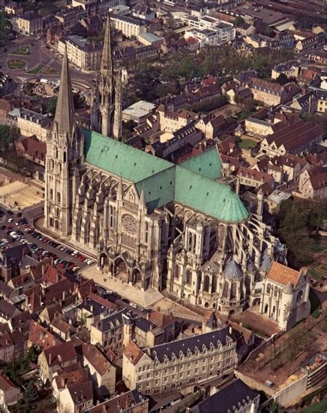 Chartres Cathedral Explored