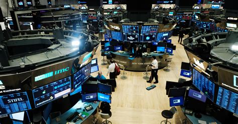 1 stock to buy, 1 stock to dump when markets open: How Will Election Results Affect The Stock Market?