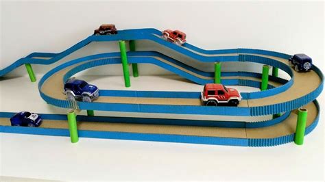How To Make A Car Track From Cardboard Youtube Brinquedos Feitos Em