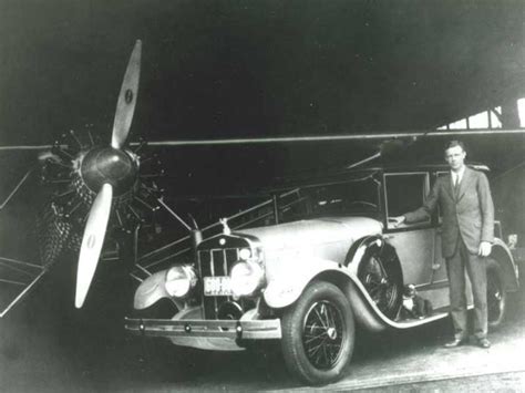 Identify the car in this photo? - General Discussion - Antique