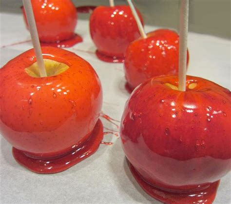 Cinnamon Candied Apple Recipe Chica And Jo Candy Apple Recipe