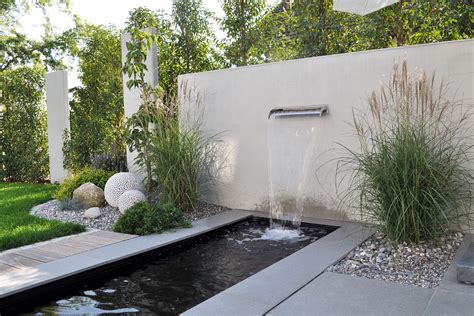 Kommen sie herein und schauen sich um! Hügel Gartenbau und Gartencenter Wasser im Garten