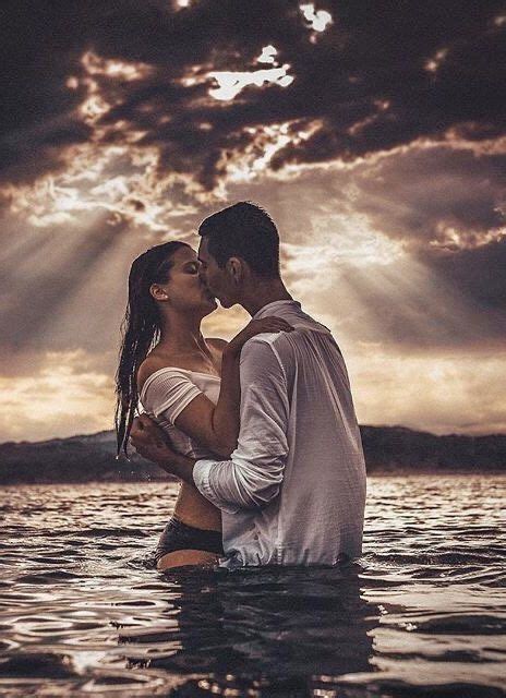 Pin By 🖤ava🖤 On Passionate Couple In 2020 Couple Photos Romantic