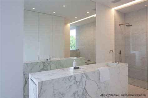 Kami sediakan semua jenis marmer sesuai dengan desain yang anda inginkan dari nero marquina hingga carrara white. Carrara marmer in de badkamer (met afbeeldingen) | Design ...
