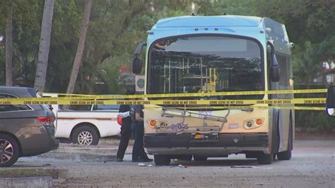 Shooting On Florida Bus Leaves Two Dead Driver S Actions Saved Lives Police Say