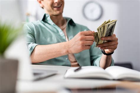 14 Ways To Make Money Online In 2022