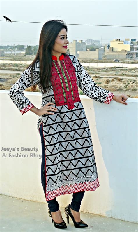 Jeeyas Beauty And Fashion Blog Ootd Monochrome And Chevron Print