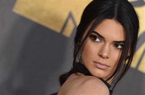 Kendall Jenner Actress Hd Celebrities 4k Wallpapers Images