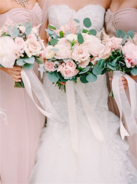 Pantones 2016 Color 19 Lovely Rose Quartz Wedding Ideas Weddingomania