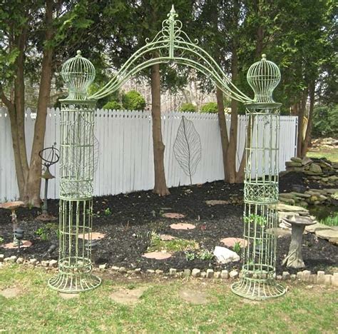 To ensure longevity and optimal appearance, wrought iron and metal trellis owners typically have to purchase special cleaning and. Garden-Trellis Arch 9' Tall - Wrought Iron - Antique Mint ...