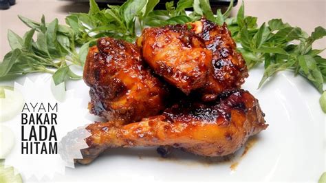 Kali ini kita akan tunjukkan resepi ayam bakar sedap gila, resepi ini sangat mudah namun sangat sedap. Resep Ayam Bakar Bumbu Lada Hitam, Cobain!