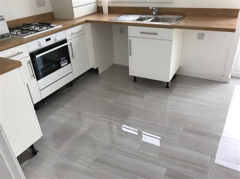 Kitchen Floor Tiles Grey Gloss Kitchen Floor Finally Done Moduleo