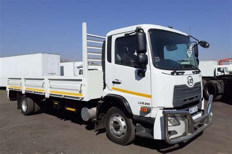 Trucks (8 ton) for sale in south africa on truck & trailer