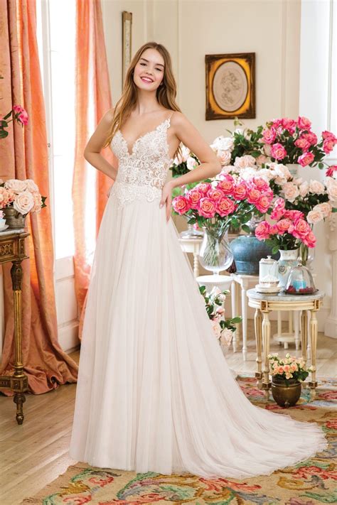 Vielen dank, dass sie hochzeitskleid blush rose für einen hochzeitskleid 2019 mit diesem hochzeitskleid ideen strategien sammlung für… Hochzeitskleid in Blush mit Tüllrock und transparentem ...