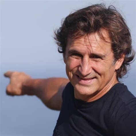 Alex zanardi en grave estado tras sufrir un fuerte accidente. Zanardi, si valuta il risveglio|Forza Alex, ti aspettiamo ...
