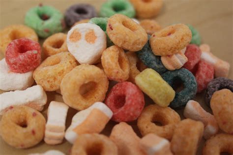 Review Halloween Apple Jacks And Froot Loops Cereals With Skeleton