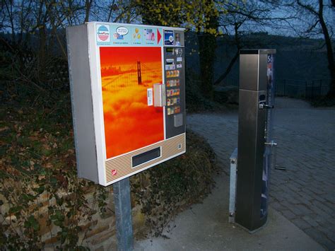 August wird in österreich der neu gestaltete personalausweis ausgegeben. Zigarettenautomat - Wikipedia