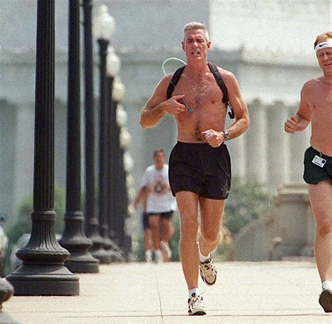In der heutigen folge habe ich mir mit dem thomas versucht darüber gedanken zu machen, wie man eigentlich mit dem laufen anfangen kann. Studie: Wann Jogger ihre Gesundheit riskieren - WELT