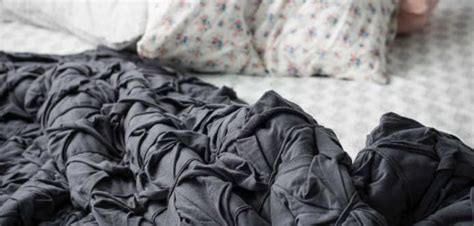 What Size Weighted Blanket Should I Get? | Weighted Sense