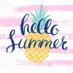 Hello Summer Card With Pineapple — Stock Vector © Harmoniagreen 116621868