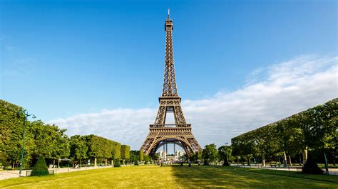 11 Eiffel Tower Facts You Didnt Know Condé Nast Traveler