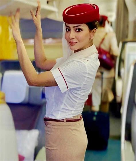 pin on stewardessen