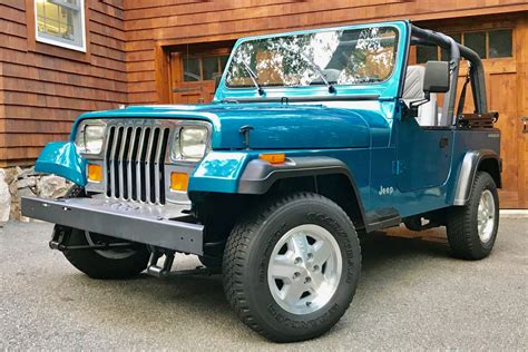 4k Mile 1993 Jeep Wrangler 5 Speed For Sale On Bat Auctions Closed On