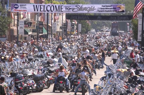 Sturgis South Dakota Motorcycle Rally Sturgis Motorcycle Rally Could Draw 250 000 People In