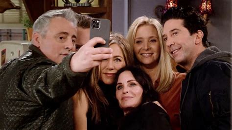 This Is What We Will Remember From Friends The Reunion Screen Rant