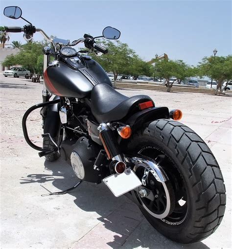 Harley Davidson Fat Bob Radical Custom Rear Left
