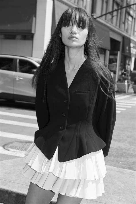 Ashlyn News, Collections, Fashion Shows, Fashion Week Reviews, and More