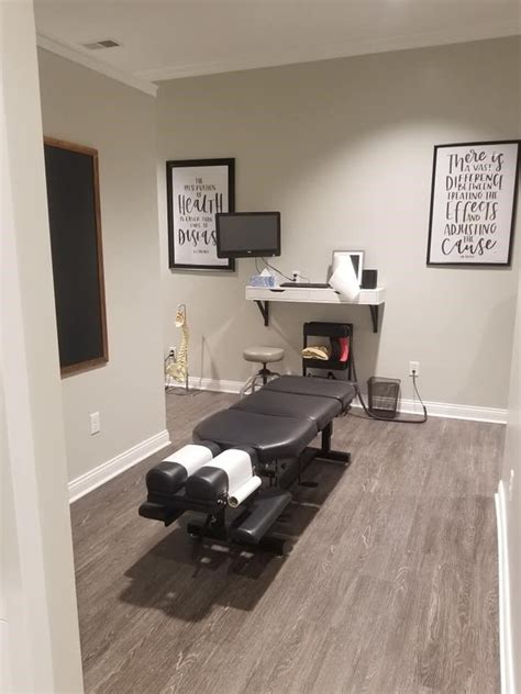 clinic interior design clinic design chiropractic office decor chiropractic therapy spa