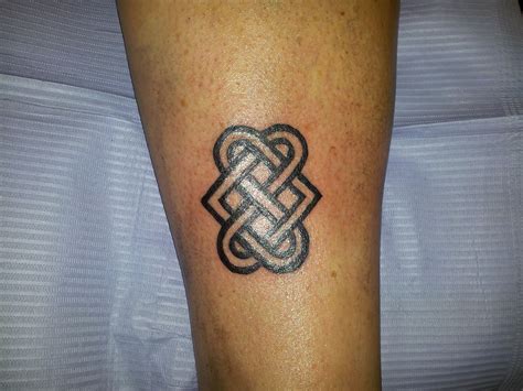 Celtic Knot Tattoo Celtic Knot Tattoo Knot Tattoo Molecule Tattoo