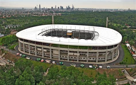 commerzbank arena estádios estadio futebol esportes coletivos