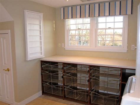 99 list list price $19.48 $ 19. Laundry Folding Table: Nancy Langway/Expert Closets ...