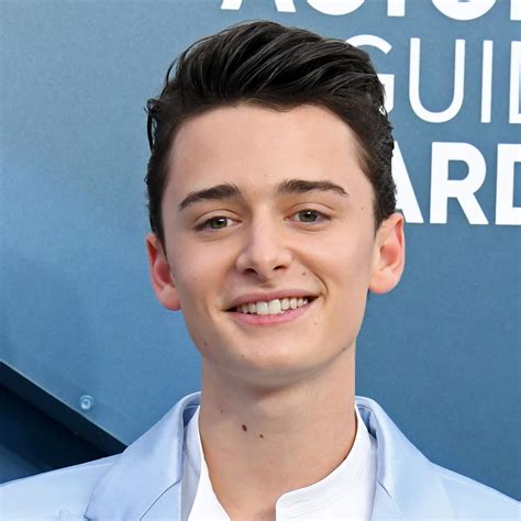 Im back who knows where this will go. Noah Schnapp auf YouTube | Diese Stars sind auch YouTuber ...