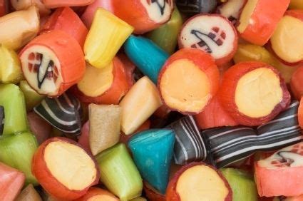 Here are some of our favorite homemade candy recipes that you can make with your kids this holiday season. Diabetic candy recipes | Diabetes Healthy Solutions