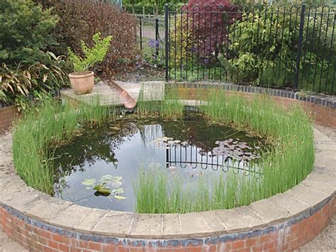 The pond featured is an above ground pond many of the hand made bricks are stronger, because they are less porous and also look much if you decide to build a concrete pond yourself, supplying your own labor, allow between £1.20 to £1.75 per. Raised Pond Gallery ⋆ Small Fish Ponds | Garden Ponds ...