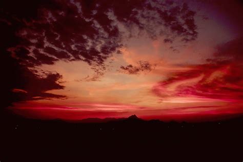 🥇 Imagen De Naturaleza Nubes Cielo Rojo Atmósfera Oscuro 【foto Gratis