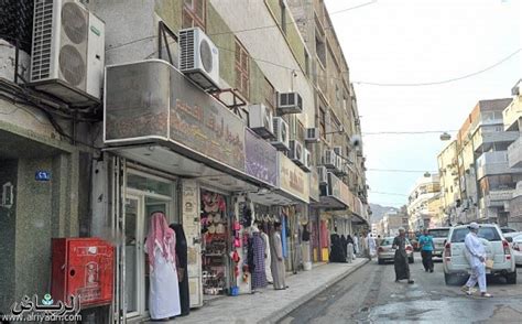 جريدة الرياض | العتيبية ... سوق قديم يقف شامخاً في وجه ...
