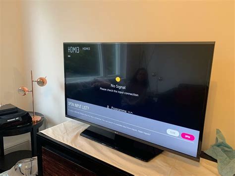 Brand New Lg Smart Tv 42 Inch With Stand And Remote In Westminster