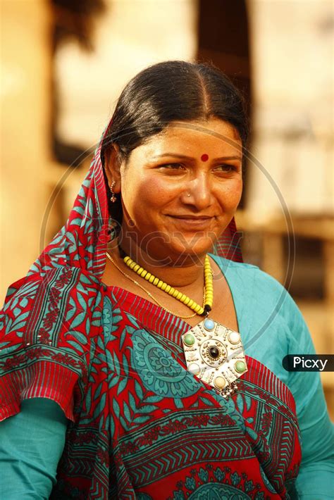 Image Of Rural Indian Village Woman With Smile Face Im846901 Picxy