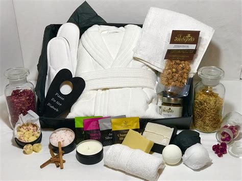 Luxury Pamper Hamper Home Spa Experience Everything To Spoil Etsy