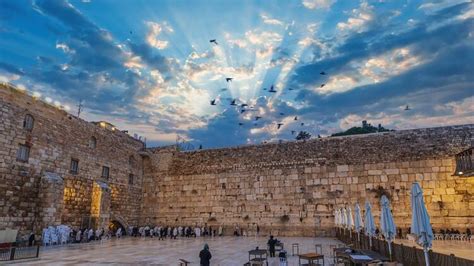 The Wailing Wall The Kotel Attractions In Jerusalem Old City Israel