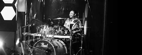 Jamie Leigh Schultz Pearl Drums Official Site