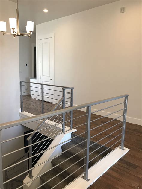 10 Modern Stair Railings Design