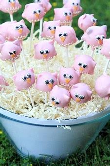 Our recipe includes the secret recipe that will make your cake. How to make icing for cake pops recipe easy with candy ...