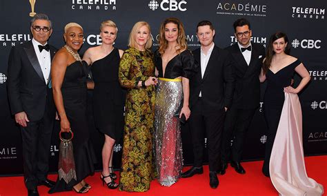 The Cast Of Schitts Creek At The 2019 Canadian Screen Awards Tom