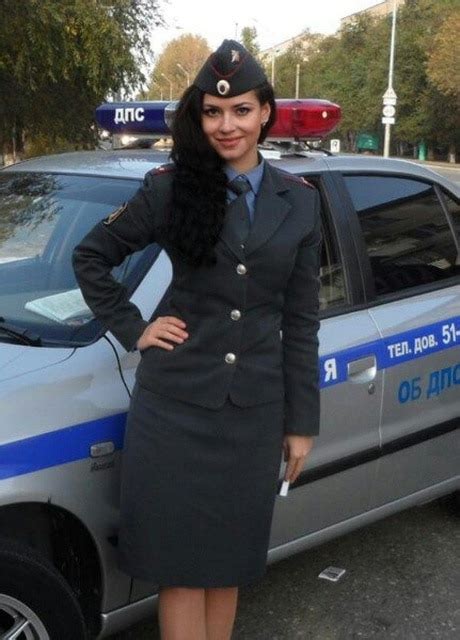 32 photos qui vont vous donner envie de vous faire arrêter par la police russe